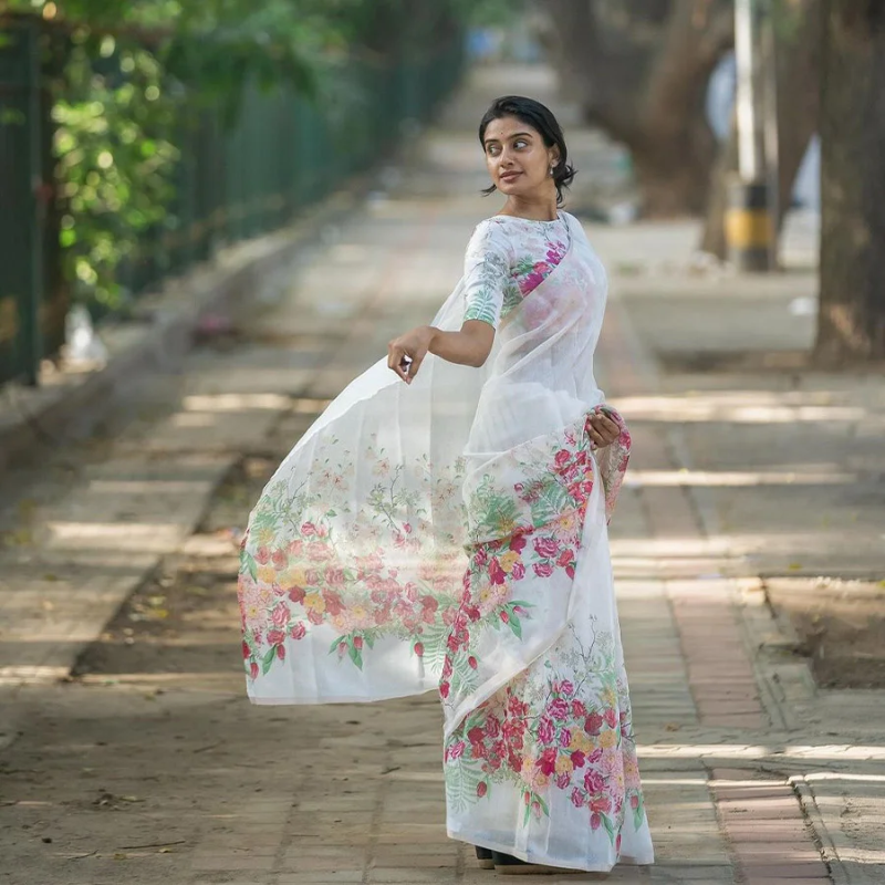 Exquisite Floral Printed White Sharee
