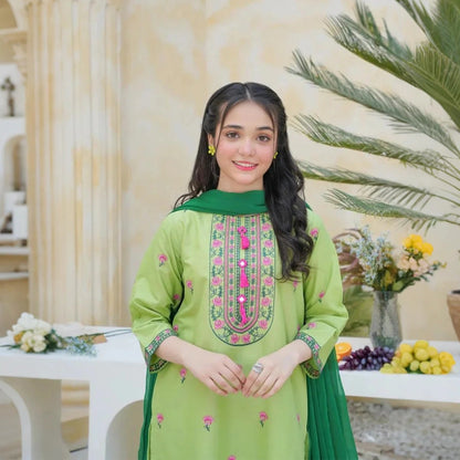 Zoya - Festive Embroidery Kids Set