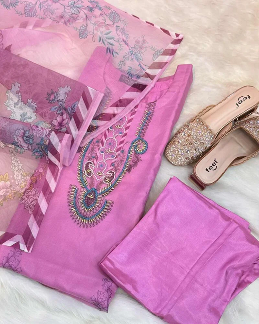 Eshani - Organza Karchupi Suit Set