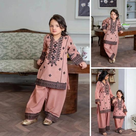 Naomi - Festive Embroidery Kids Set