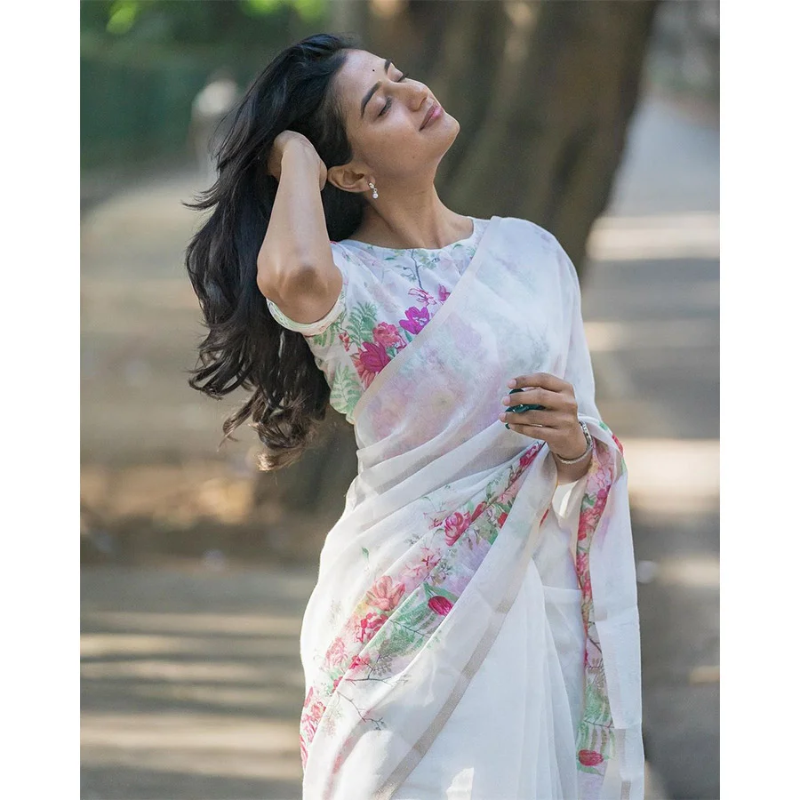 Exquisite Floral Printed White Sharee
