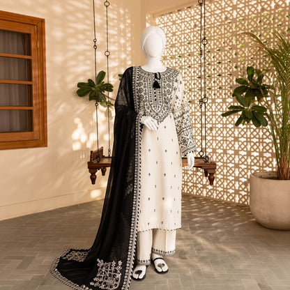 Hamna - Embroidered - 3 Piece Set
