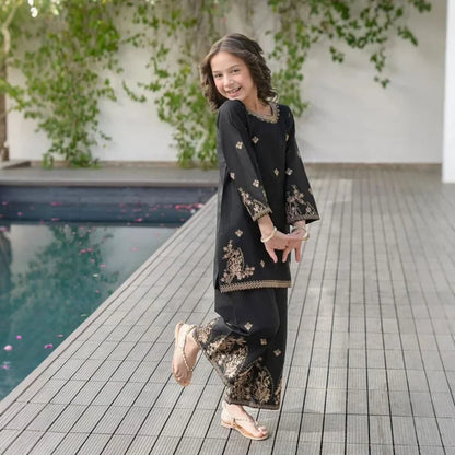 Hur - Floral Embroidered Kids Suit