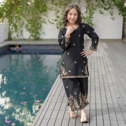 Hur - Floral Embroidered Kids Suit