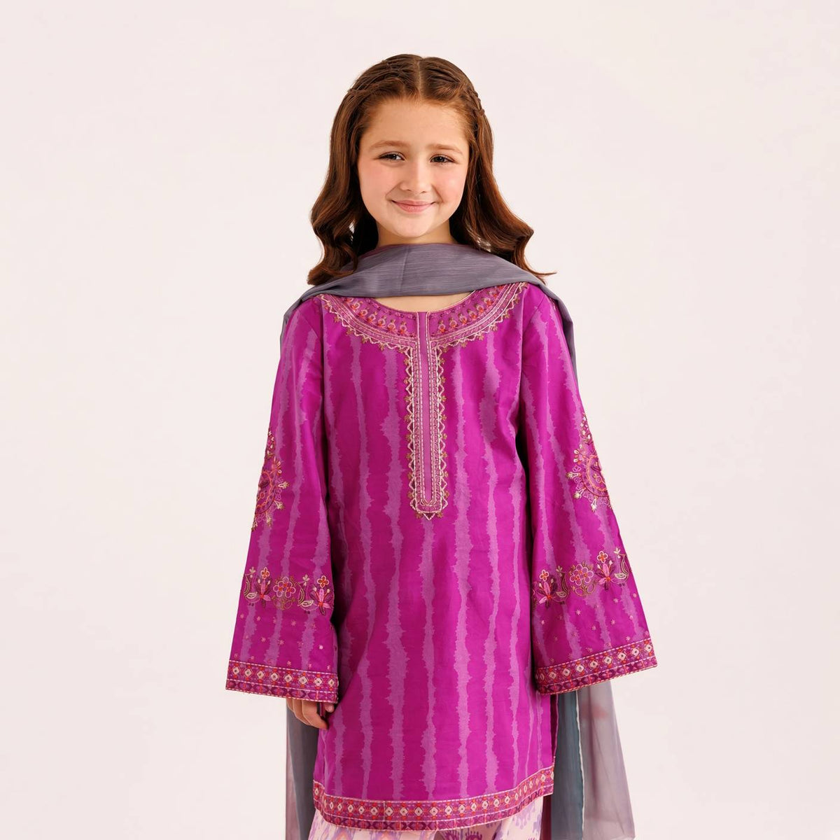 Rushna-Embroidered-3 Piece Kids Set
