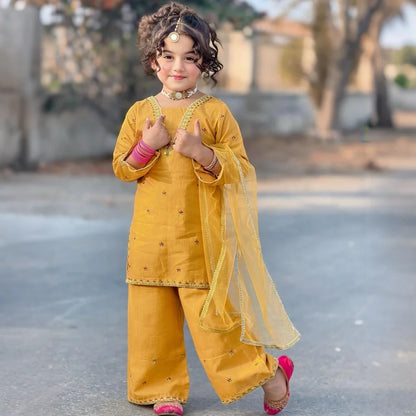 Zainab-Embroidered-3 Piece Kids Set