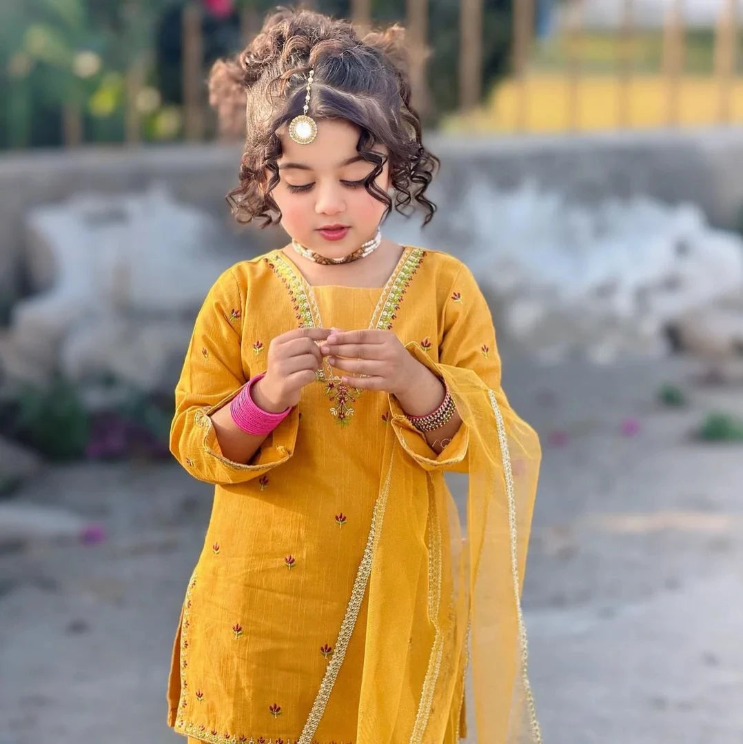 Zainab-Embroidered-3 Piece Kids Set