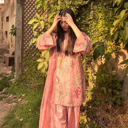 Zeenat – Floral Printed Suit Set